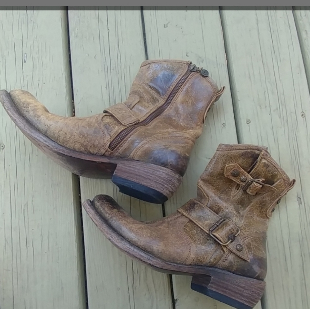 COPY - Size 9 mens Liberty Cowboy boots